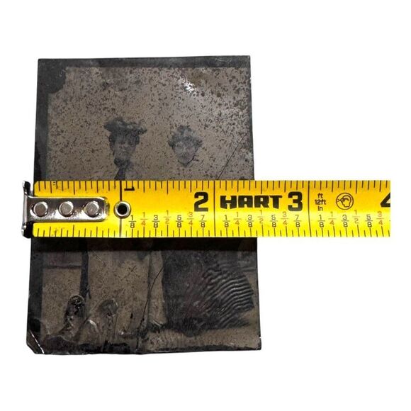 Antique Tintype Photograph Of Two Victorian Women With Baby Mourning Photo ? - Picture 5 of 6